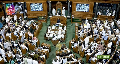 सदन में कांग्रेस सांसद राहुल गांधी के कथित अनुचित व्यवहार को लेकर भाजपा महिला सांसदों ने लोकसभा अध्यक्ष ओम बिरला से मुलाकात किया