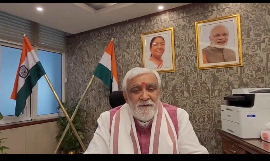 घरेलू एलपीजी सिलेंडर की कीमतों में कमी, बहनों को मोदी सरकार त्योहारों पर का उपहार -अश्विनी चौबे