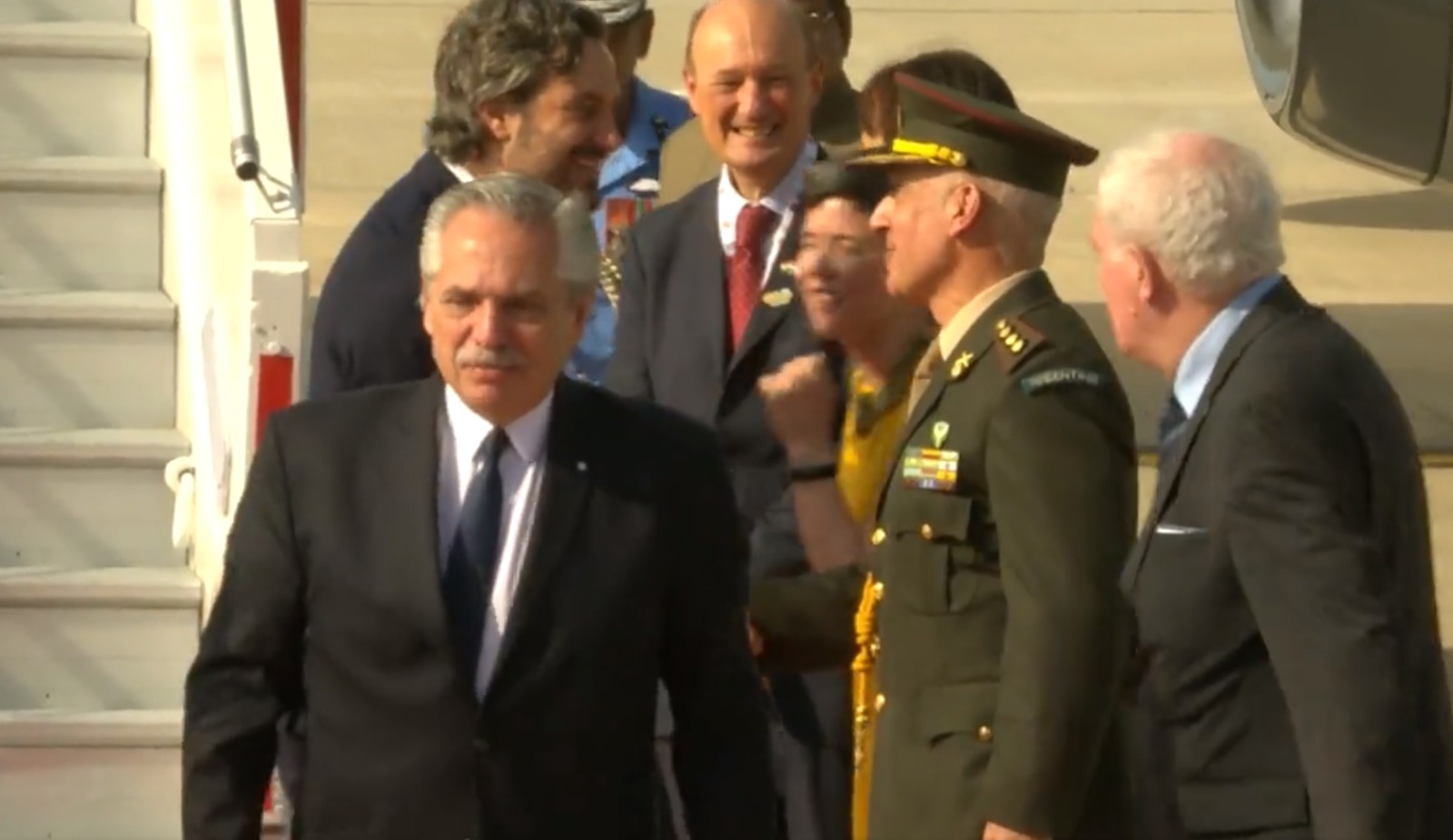 जी-20ः अर्जेंटीना के राष्ट्रपति पहुंचे दिल्ली, केन्द्रीय मंत्री फग्गन सिंह ने किया स्वागत