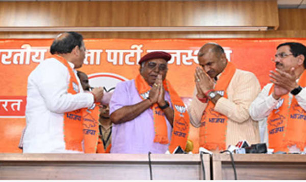 राजस्थान में पूर्व मंत्री देवी सिंह भाटी ने फिर भाजपा का दामन थामा