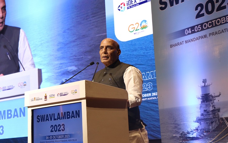 रक्षा मंत्री राजनाथ सिंह ने रक्षा क्षेत्र में आत्मनिर्भरता के लिए पांचवीं सकारात्मक स्वदेशीकरण सूची जारी की