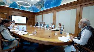 प्रधानमंत्री ने बैठक में की लाल किले से की गई घोषणाओं की समीक्षा