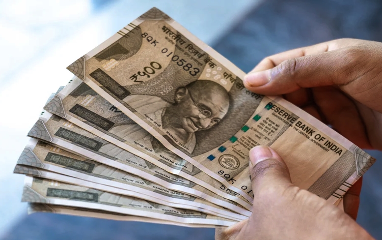 त्योहारी-सीज़न में केंद्र सरकार का तोहफ़ा, ग्रुप सी और गैर-राजपत्रित ग्रुप बी रैंक के अधिकारियों के लिए बोनस को मंजूरी