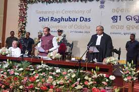  ओडिशा के राज्यपाल के रूप में रघुवर दास ने ली शपथ