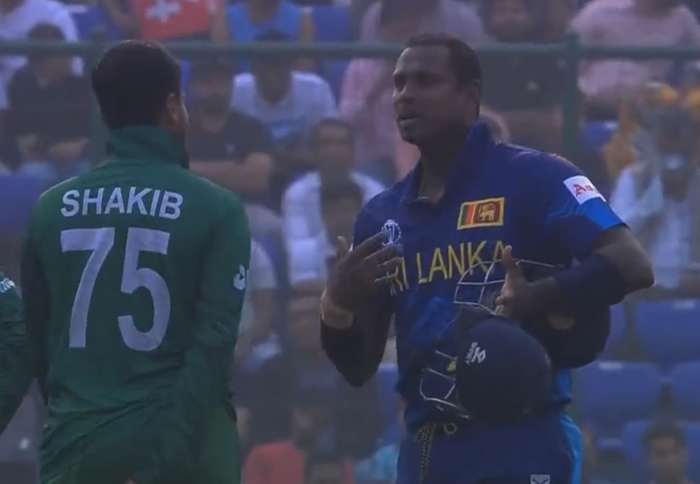 ये कैसे हुआ : बिना कोई गेंद खेले आउट हो गए मैथ्यूज..