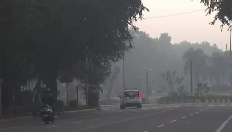 दिल्ली-एनसीआर में सांसों के संकट पर राहत की फुहार, प्रकृति ने संभाला मोर्चा