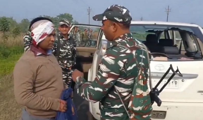 टीएमसी नेता के घर छापा मारने गई ईडी की टीम पर हमला..