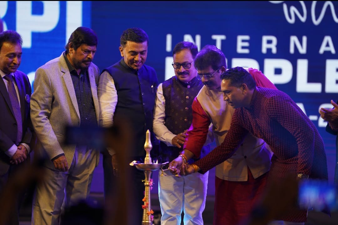 दिव्यांग लोगों की सहायता के लिए पहली राष्ट्रीय टोल-फ्री हेल्पलाइन की शुरुआत