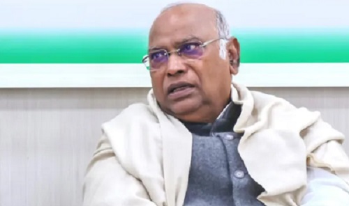 मोदी सरकार के खिलाफ कांग्रेस ने जारी किया 'ब्लैक पेपर'