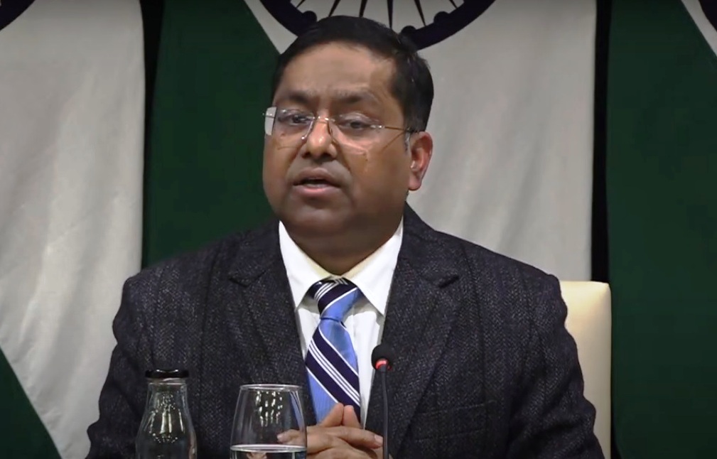 भारत नहीं, कनाडा कर रहा हमारे मामलों में हस्तक्षेप: विदेश मंत्रालय