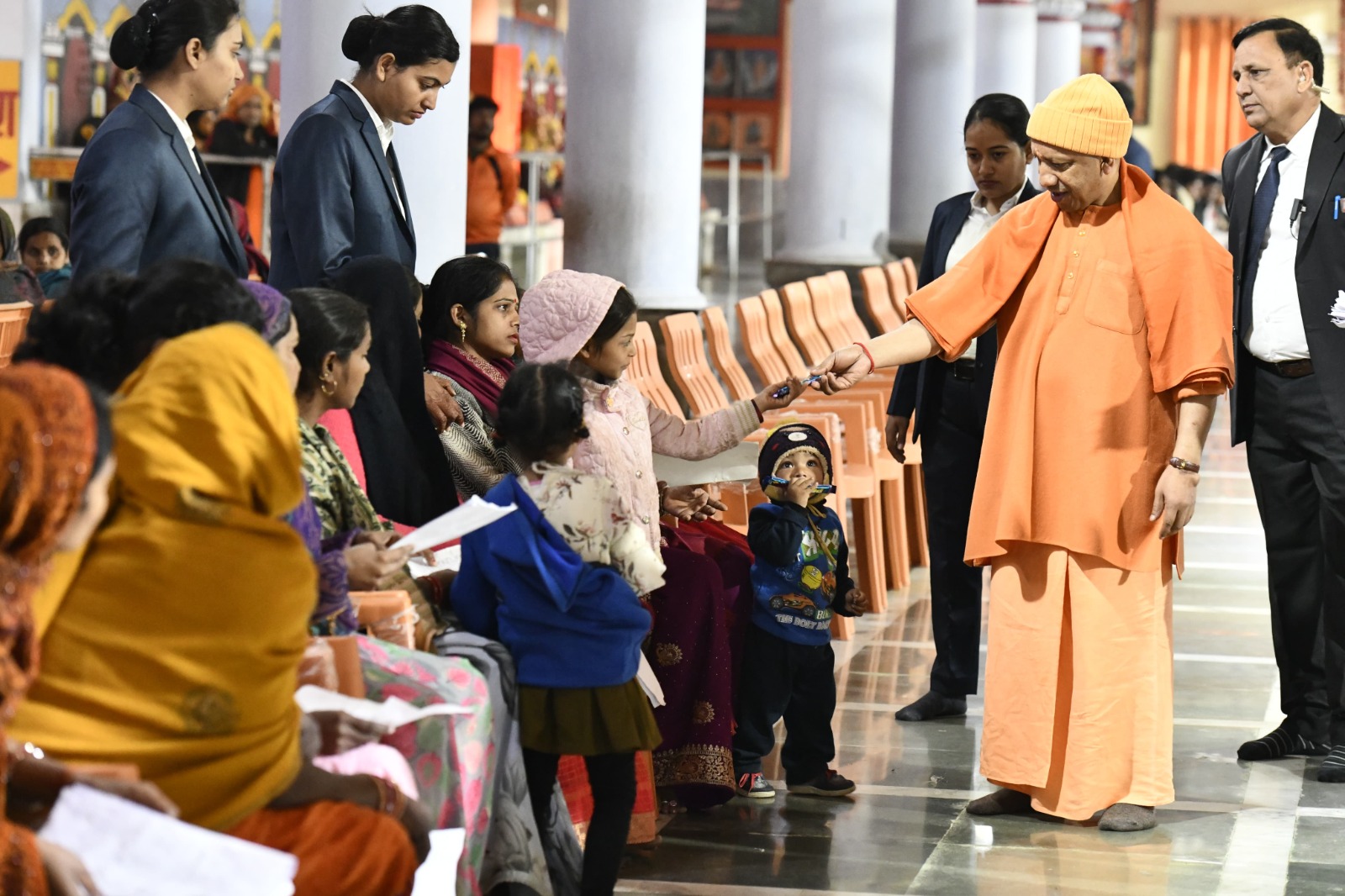 हर पात्र व्यक्ति को दिलाएं पीएम-सीएम आवास योजना का लाभ : मुख्यमंत्री