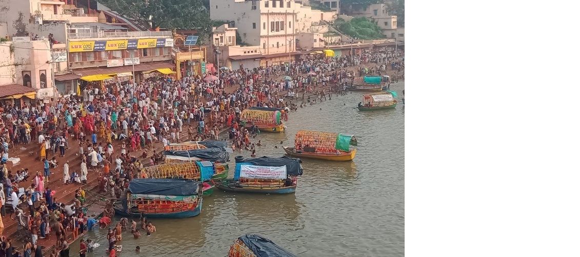 देश के पवित्र नदी तटों पर चल रहा है सोमवती अमावस्या स्नान