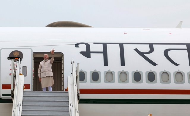 प्रधानमंत्री मोदी ब्रिटेन और मालदीव की चार दिवसीय यात्रा पर रवाना