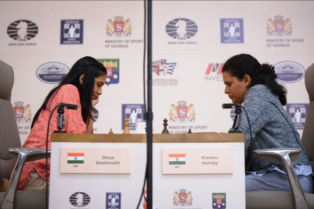 राष्ट्रपति और प्रधानमंत्री ने दिव्या देशमुख को महिला विश्व शतरंज चैंपियन बनने पर दी बधाई