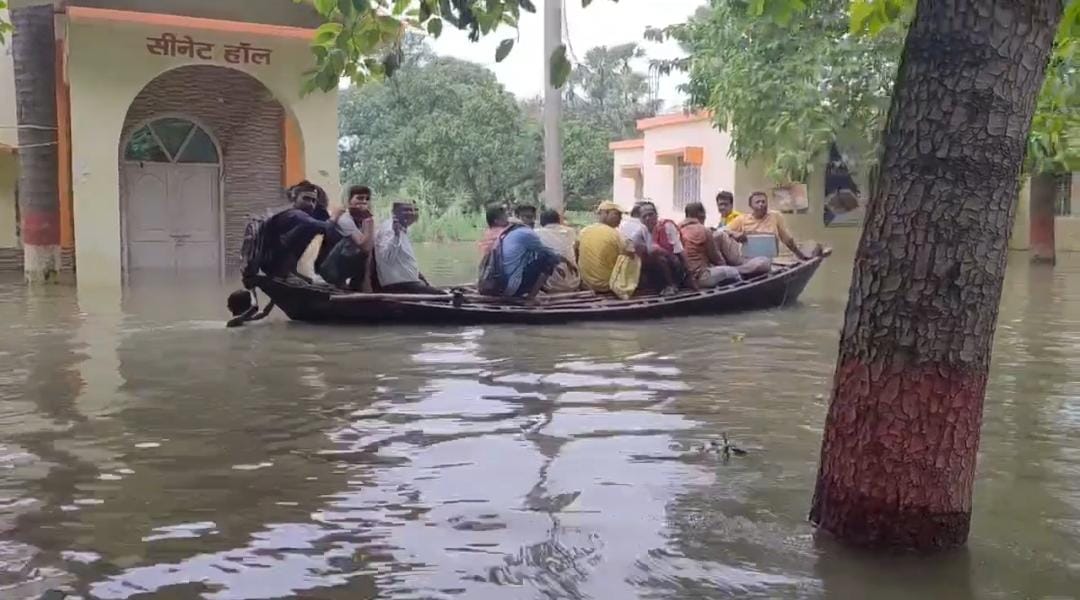 बाढ़ के कारण टापू बना भागलपुर का टीएमबीयू, राष्ट्रपति के संभावित दौरे से बढ़ी प्रशासन की चिंता