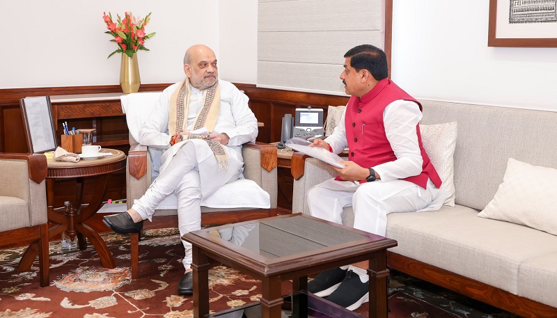 गृह मंत्री शाह से मिले मप्र के मुख्यमंत्री, सहकारिता के क्षेत्र में किए गए नवाचारों से कराया अवगत