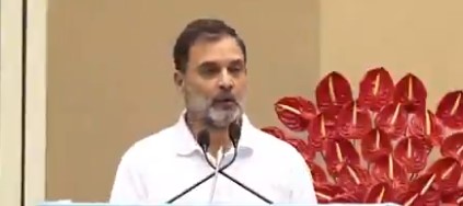 राहुल गांधी के वकील ने कराई जग हंसाई, आज कोर्ट से वापस लेंगे परसिस
