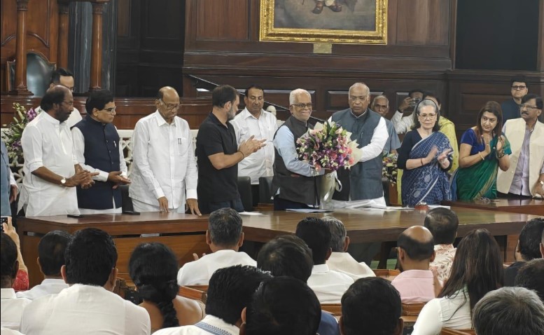 पिछले 11 वर्षों में सत्ता पक्ष ने विपक्ष के साथ भेदभाव कियाः खरगे