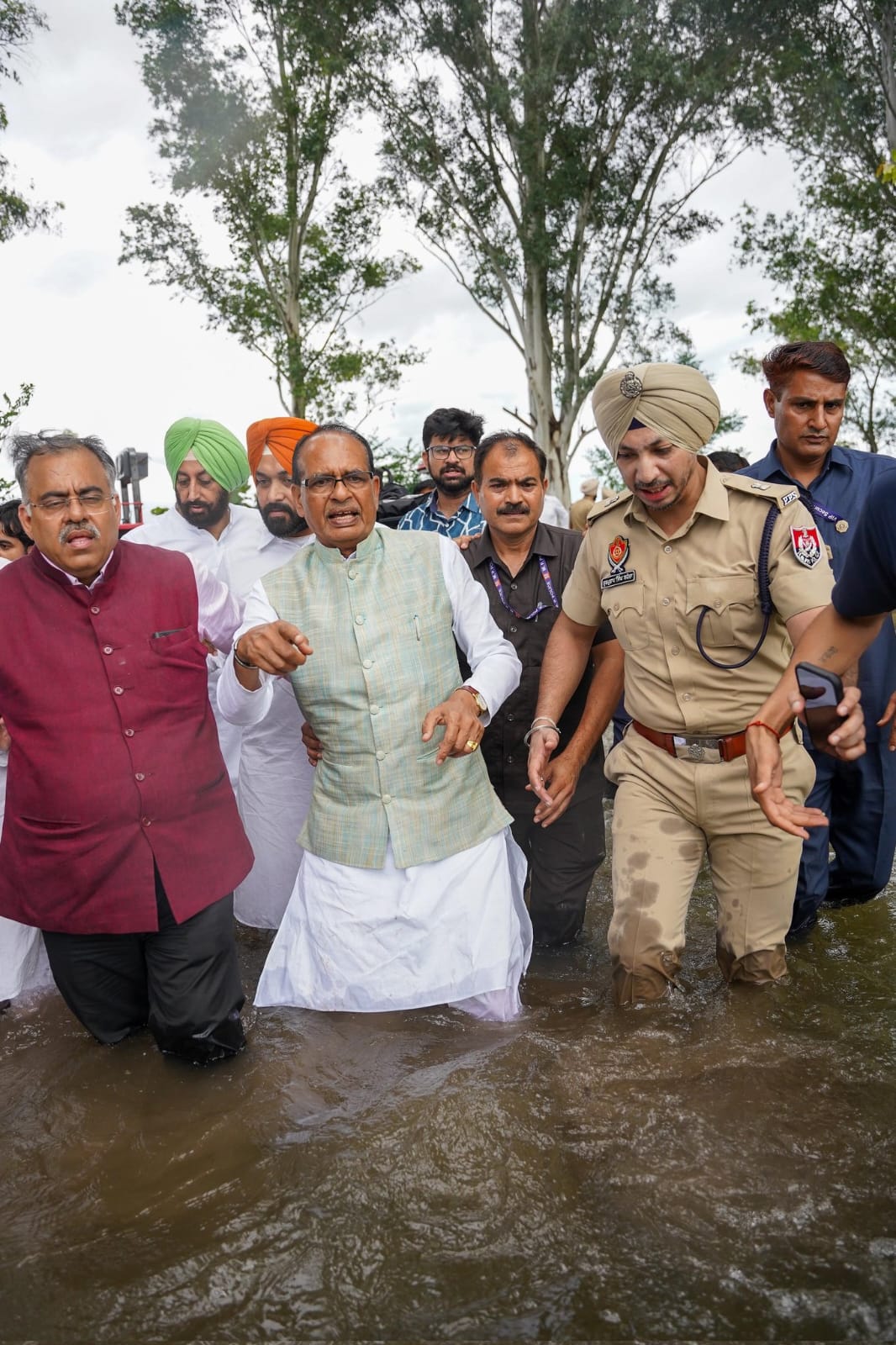 पंजाब के किसानों और जनता को पूरी राहत पहुंचाएंगेः शिवराज सिंह
