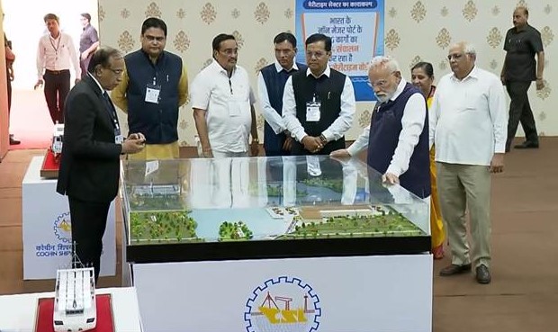 कोचीन शिपयार्ड का कोरियाई कंपनी और तमिलनाडु सरकार से समझौता,बनेगा अत्याधुनिक शिपयार्ड, हजारों रोजगार सृजित होंगे
