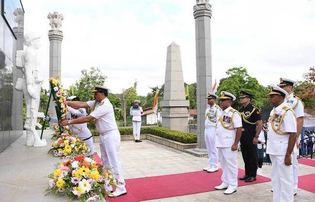  श्रीलंका यात्रा पर गए नौसेना प्रमुख ने द्विपक्षीय रक्षा संबंध बढ़ाने पर ​दिया जोर