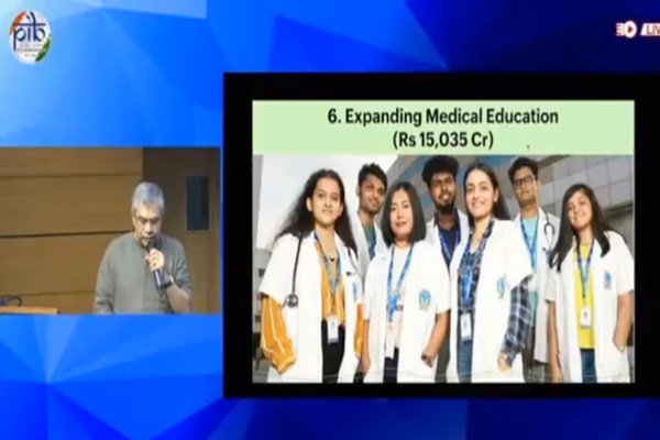 सरकारी मेडिकल कॉलेजों में 5,023 एमबीबीएस और 5,000 पीजी सीटों को मंजूरी, 15,034 करोड़ की योजना को कैबिनेट की हरी झंडी