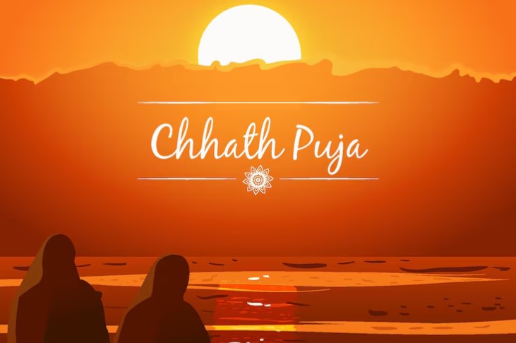 छठ पूजा के मुख्य दिन पर भक्तों ने डूबते सूर्य को दिया संध्या अर्घ्य