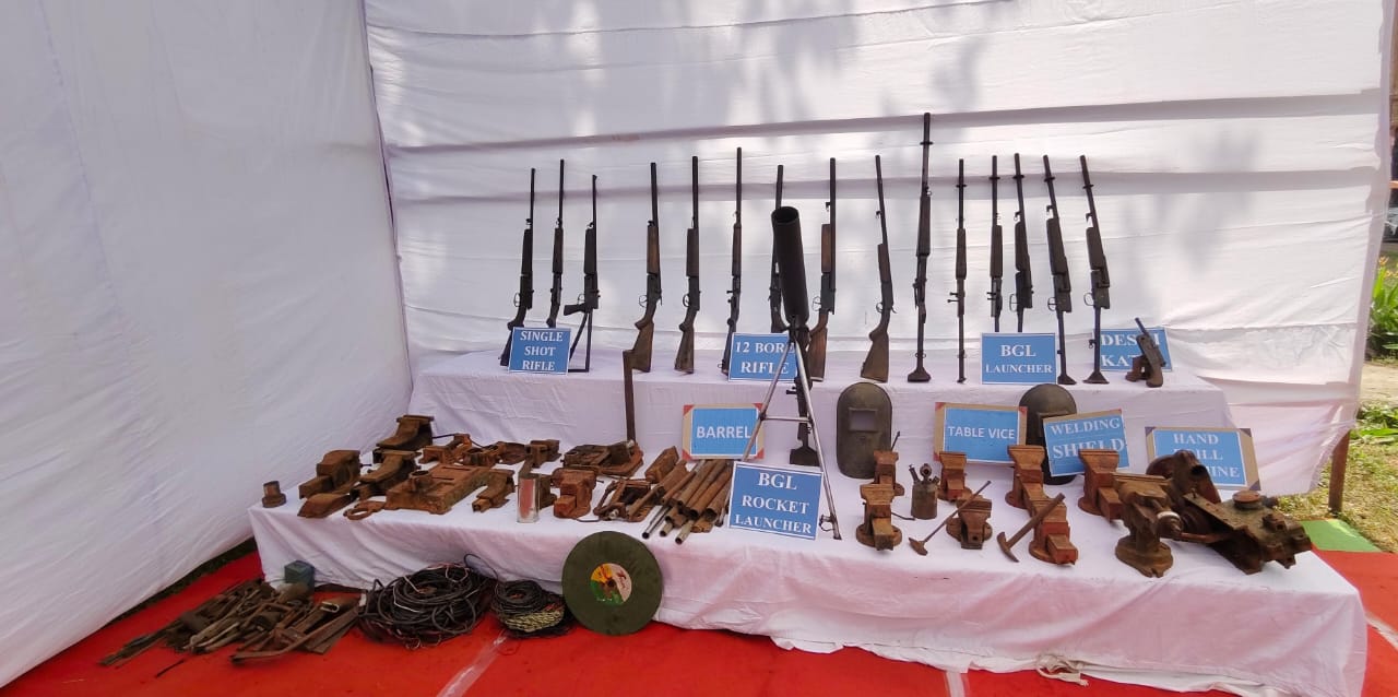 छत्तीसगढ़ के सुकमा में सुरक्षाबलों ने नक्सलियों की फैक्टरी को किया ध्वस्त