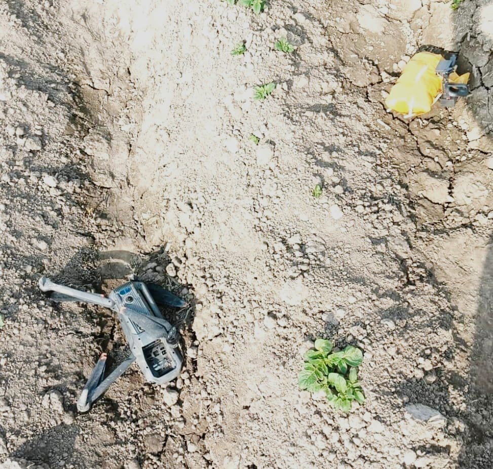  बीएसएफ जवानों ने पंजाब में सीमा पर तीन पाकिस्तानी ड्रोन को मार गिराया, हेरोइन बरामद