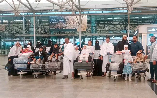 मदीना बस हादसा : मरने वालों में एक ही परिवार के 18 लोग, अंतिम संस्कार के लिए परिजनों को सऊदी ले जाएगी राज्य सरकार