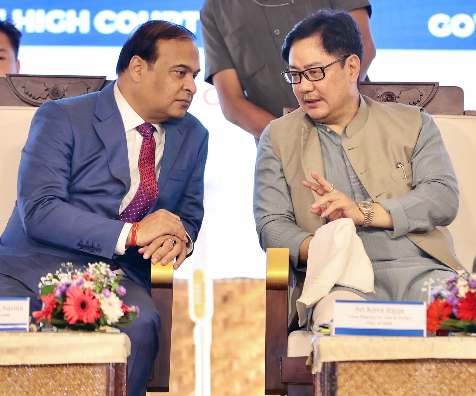 मुख्यमंत्री ने केंद्रीय कानून मंत्री को दी जन्मदिन की शुभकामनाएं