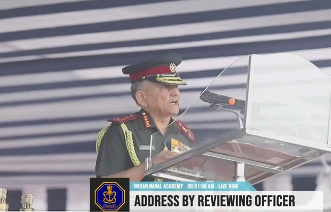नौसेना भविष्य में सैन्य ताकत के किसी भी इस्तेमाल में अहम भूमिका निभाएगी : सीडीएस