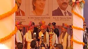 उपराष्ट्रपति राधाकृष्णन: भारत-विशिष्ट तकनीक और नवाचार पर ध्यान दें