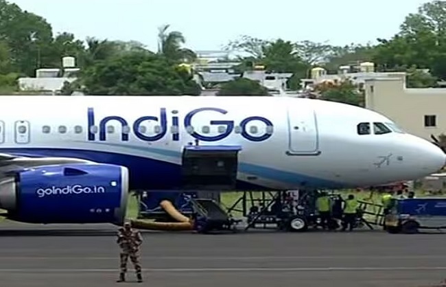  कुवैत से हैदराबाद आ रहे विमान की मुंबई में इमरजेंसी लैंडिंग, सभी यात्री सुरक्षित