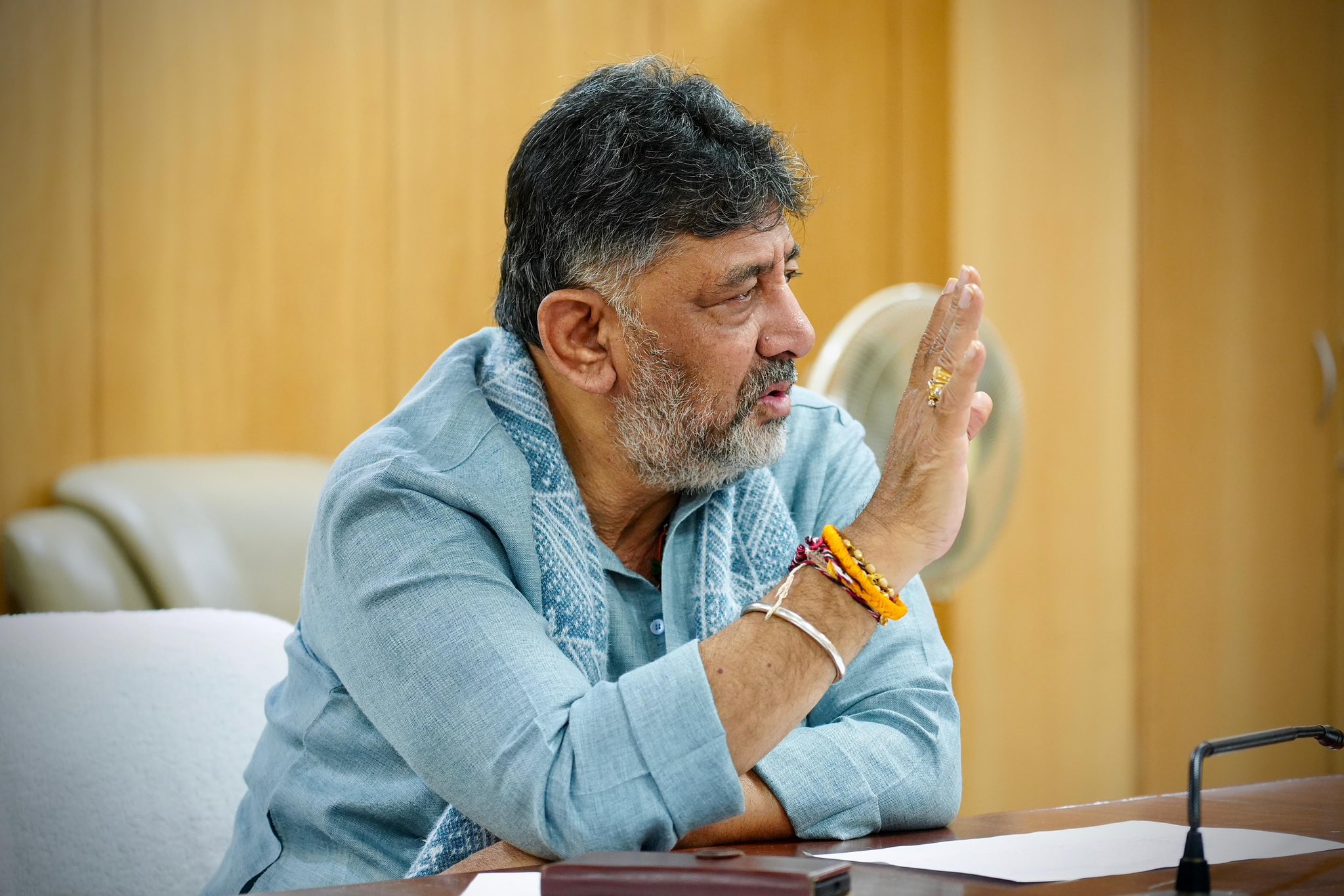  नेशनल हेराल्ड केस: ईडी ने कर्नाटक के उपमुख्यमंत्री डी.के. शिवकुमार को फिर भेजा नोटिस