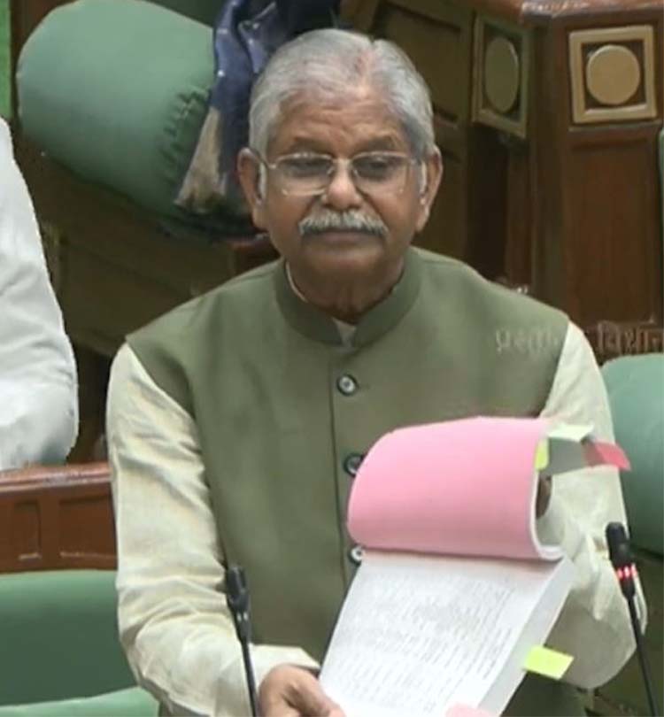  छग विधानसभा : स्कूल-कॉलेजों में लगी मशीनें खराब, मंत्री ने जांच की दिया आश्वासन