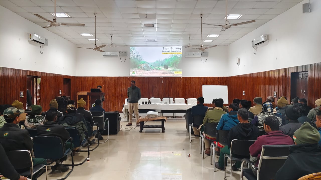 वाल्मीकि ब्याघ्र परियोजना में कैमरे लगायेंगे बाघों की संख्या का पता