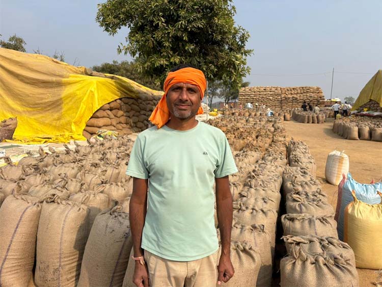 डिजिटल टोकन व्यवस्था से अब आसानी से हो रही है खरीद