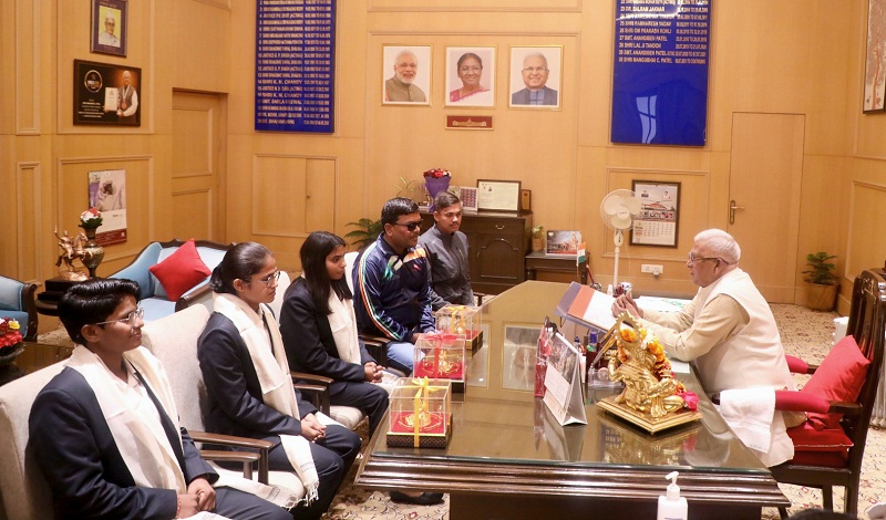 ब्लाइंड टी-20 वर्ल्ड कप-2025 की विजेता टीम की बेटियां महिला सशक्तिकरण का प्रतीक : राज्यपाल पटेल