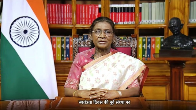  राष्ट्रपति ने देशवासियों को दी नववर्ष की बधाई
