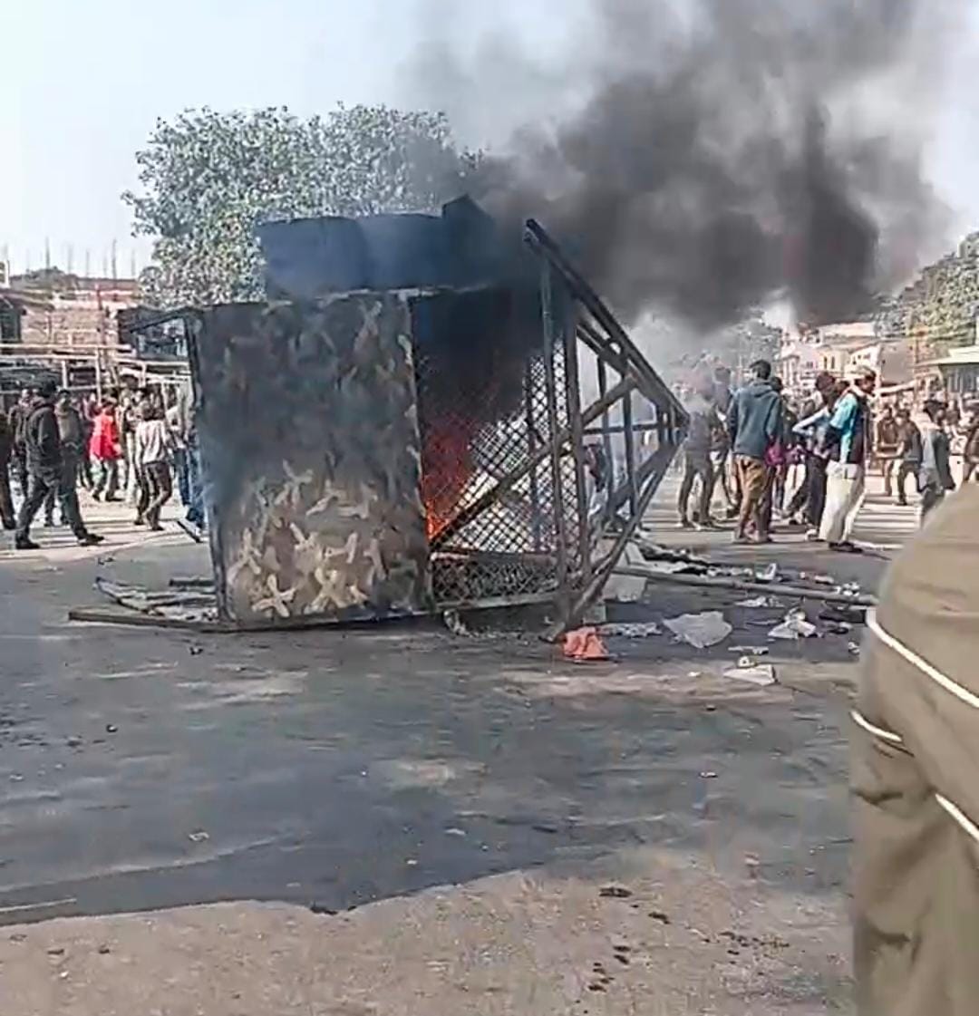  नेपाल पुलिस की गोली से कारोबारी की मौत के बाद भड़का हिंसा