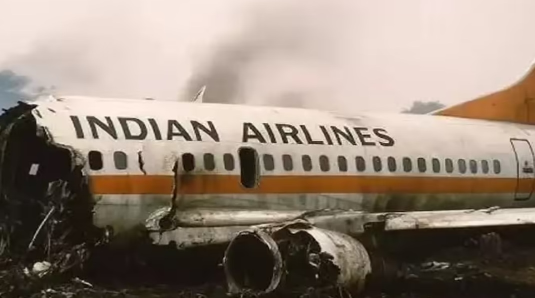 इतिहास के पन्नों में 22 जनवरी : इंडियन एयरलाइंस विमान हादसा, 61 यात्रियों की गई जान
