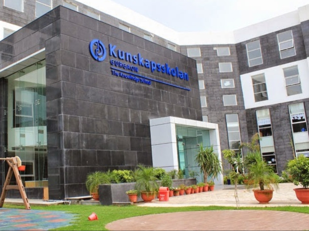 गुरुग्राम के चार स्कूलों को बम से उड़ाने की धमकी