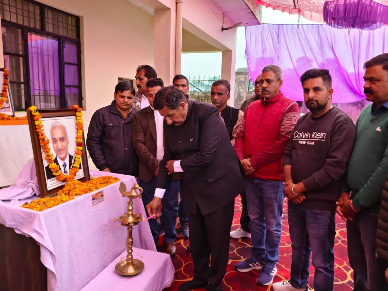 हिमाचल के प्रख्यात समाजसेव को खूनदान से श्रद्धांजलि, 95 यूनिट एकत्रित