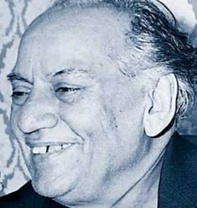 इतिहास के पन्नों में 13 फरवरी : इंकलाब की आवाज - फैज अहमद फैज का जन्म हुआ