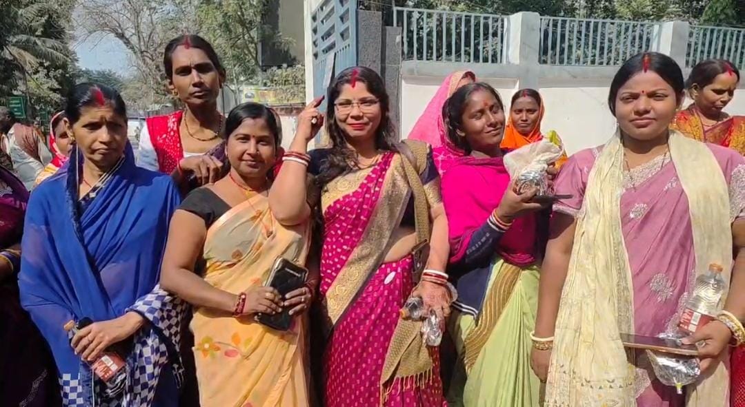  61 हजार लाभुकों के खाते में 10 हजार रुपये ट्रांसफर