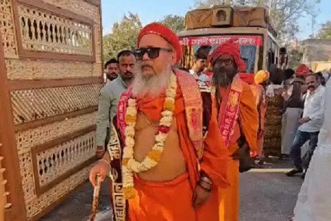 मध्य प्रदेश के उज्जैन में पेशवाई के साथ हुआ पंच-परमेश्वर का भव्य नगर प्रवेश, नगरवासियों ने किया स्वागत