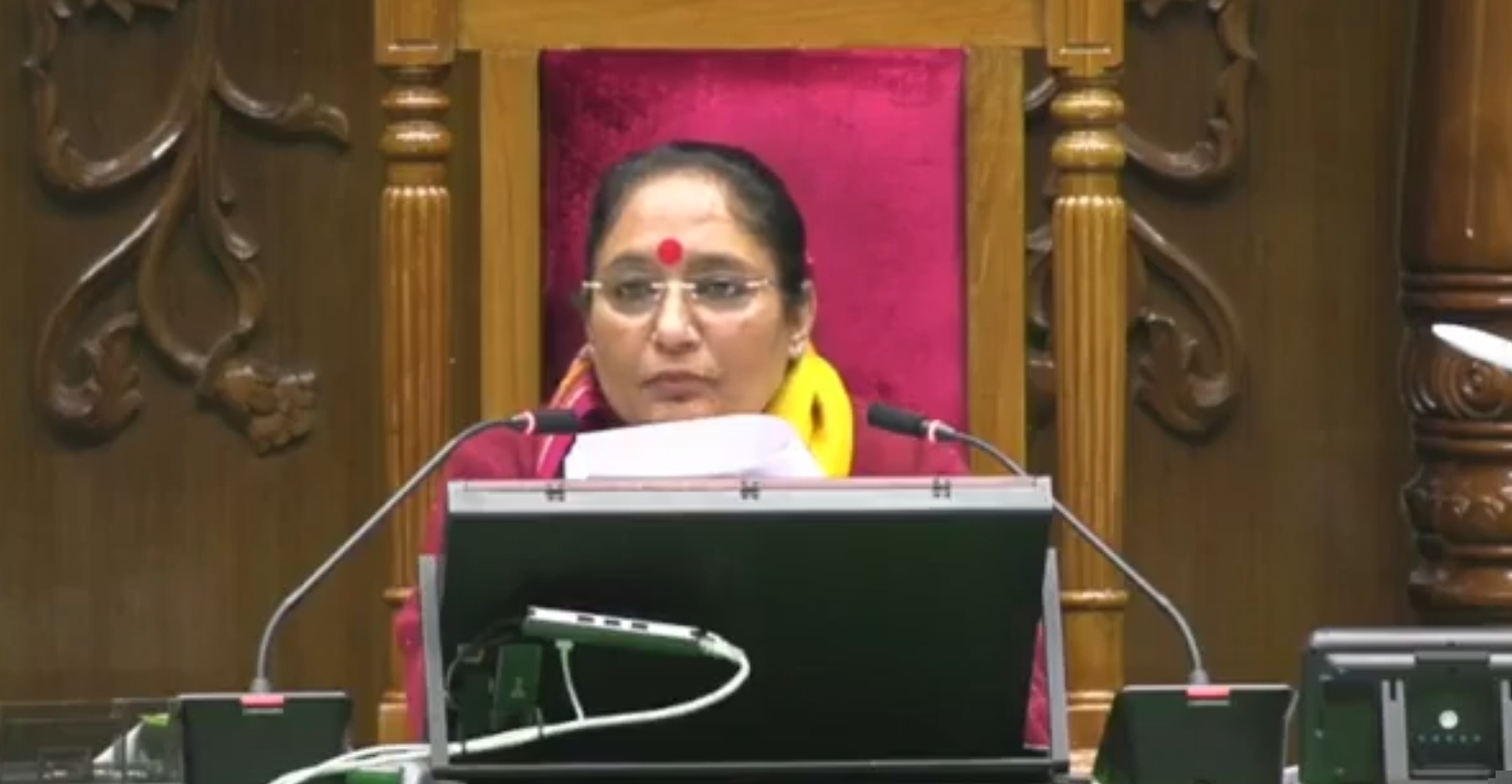 देवभूमि परिवार विधेयक सदन में पेश, वरिष्ठतम महिला होंगी परिवार मुखिया