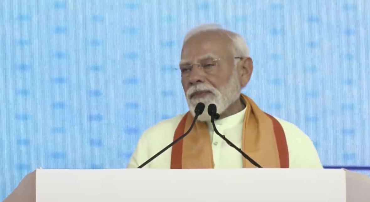 प्रधानमंत्री ने संस्कृत सुभाषित साझा कर साहस और आत्मविश्वास से असंभव को भी संभव बनाने का दिया संदेश