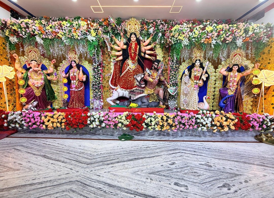 पट खुलते ही उमड़ी आस्था की लहर, &ldquo;जय मां कालरात्रि&rdquo; से गूंजा सुपौल